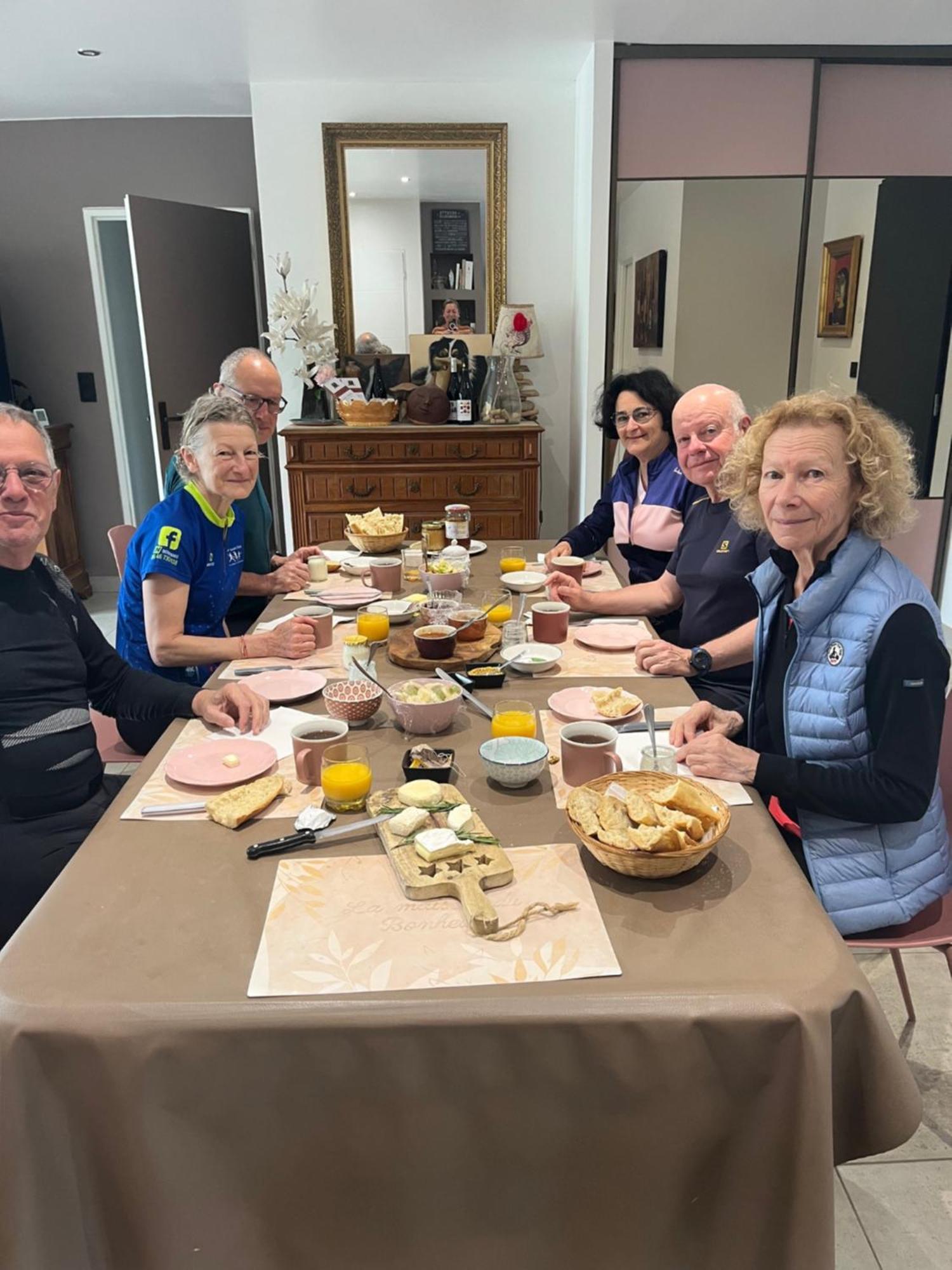 Comme A La Maison Pres De La Dolce Via Saint-Fortunat-sur-Eyrieux Εξωτερικό φωτογραφία